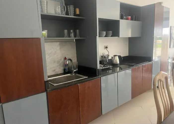 Modern 4bdr Duplex Lagoon View In Einbay Apartment